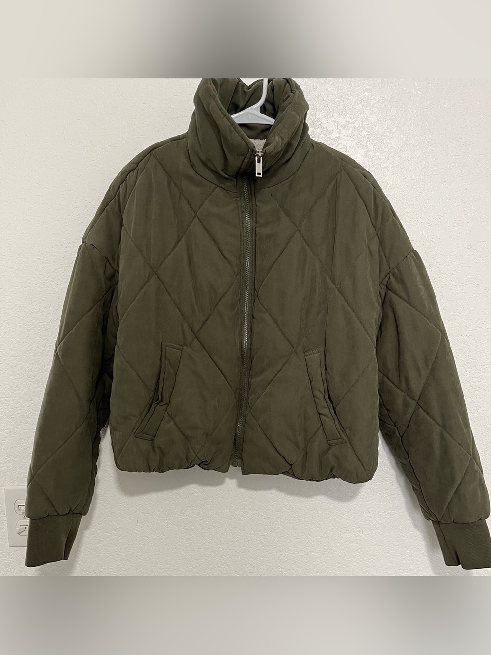 Cisono XL Olive Green Cropped Puffer Jacket Quilted Diamond Sherpa Lined Y2K - Picture 4 of 8
